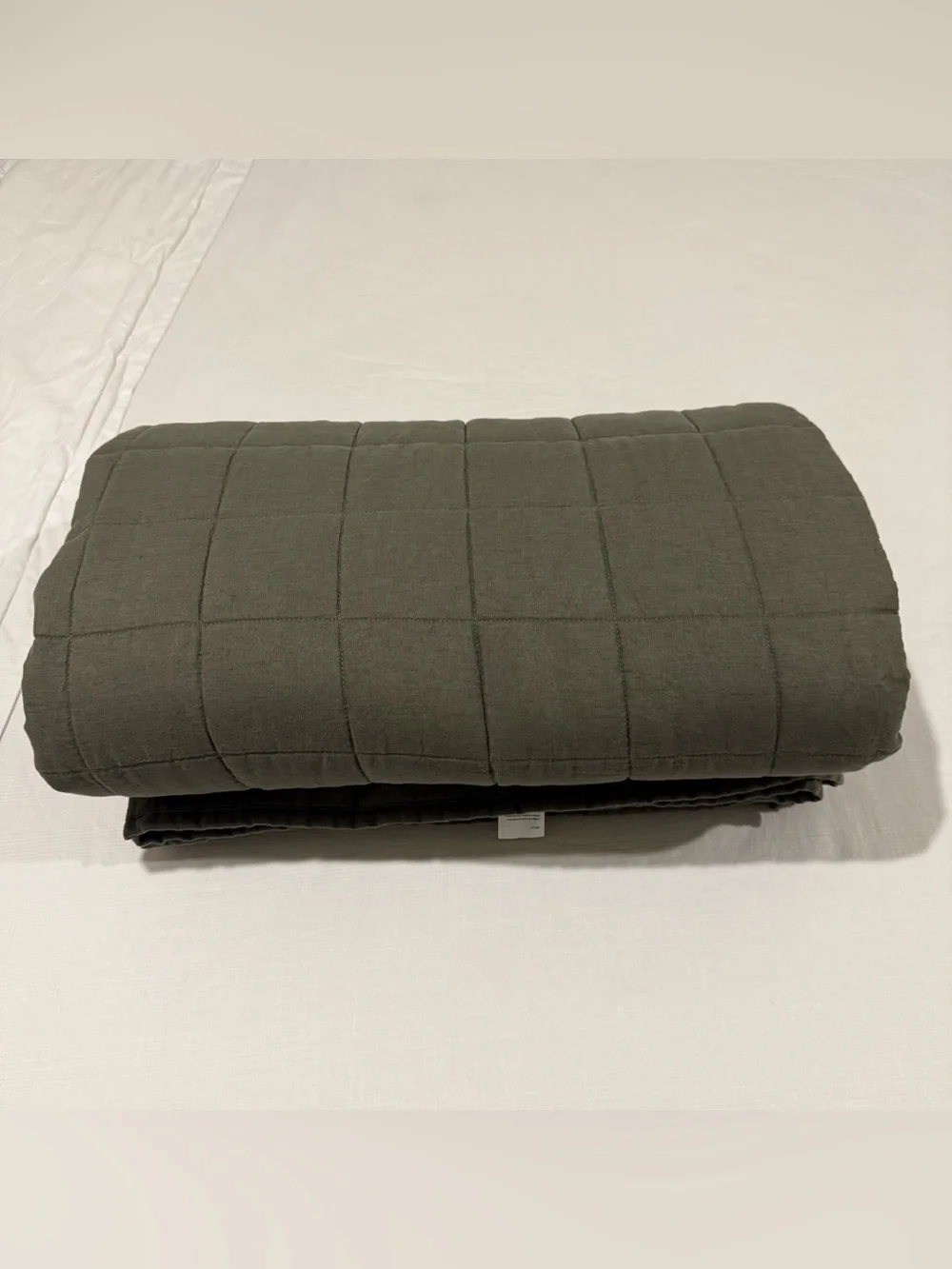 Brand New Quince European Linen Box Full/Queen MSRP $164 Dusty Olive